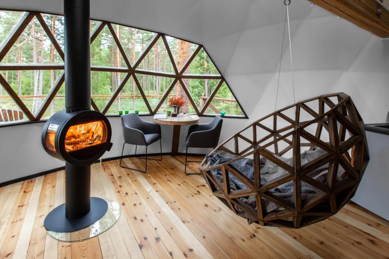 Treehouse Dome Hotell Vidnes Eksteriør bilde